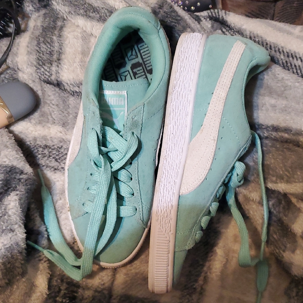 Puma Women's Aqua Sneakers Size 7